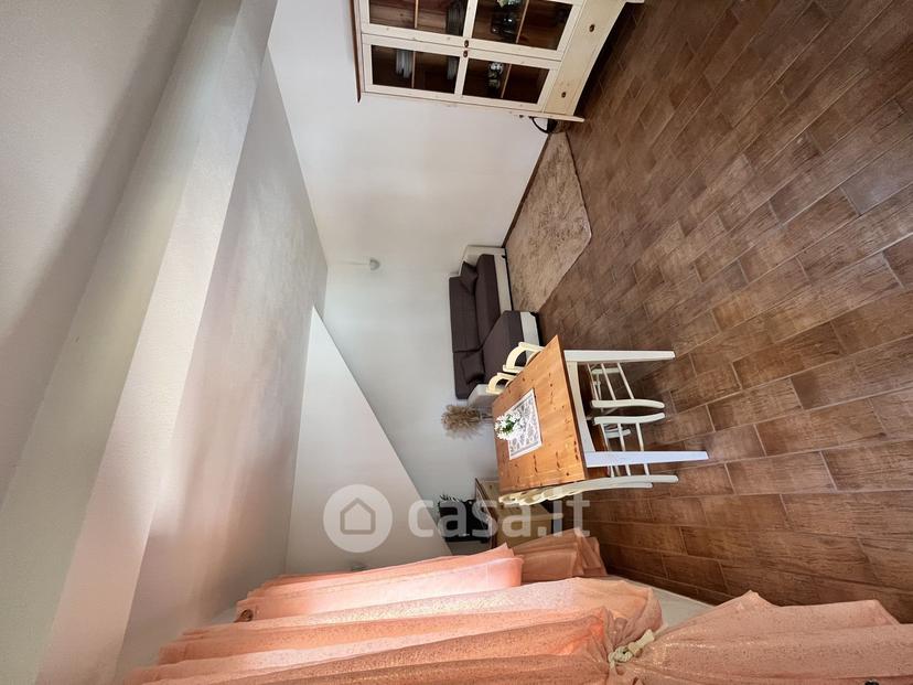 Trilocale in Viale Calaliberotto 64 — foto 7 di 24