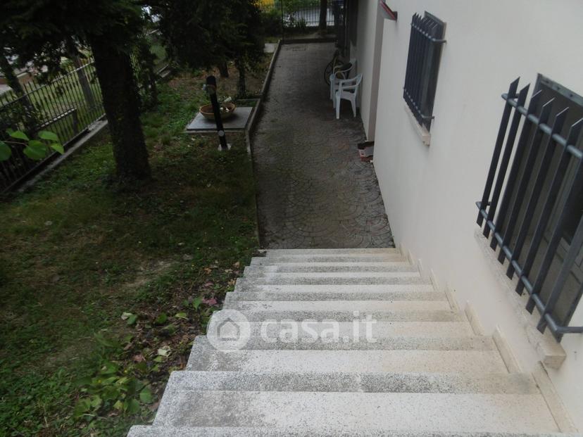 Stanza in Via Costa 12 — foto 3 di 7