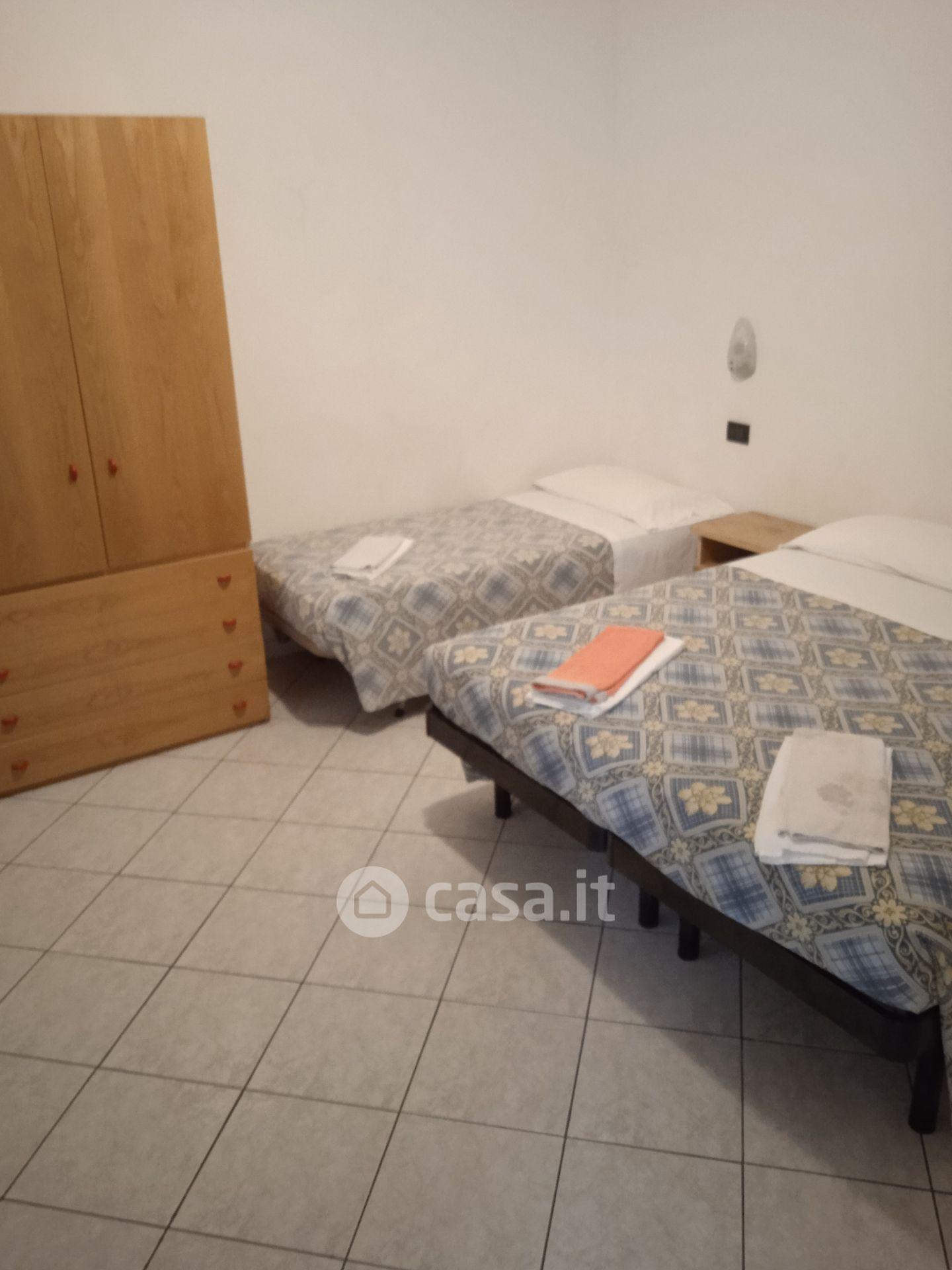 Stanza in Viale Tasso 7