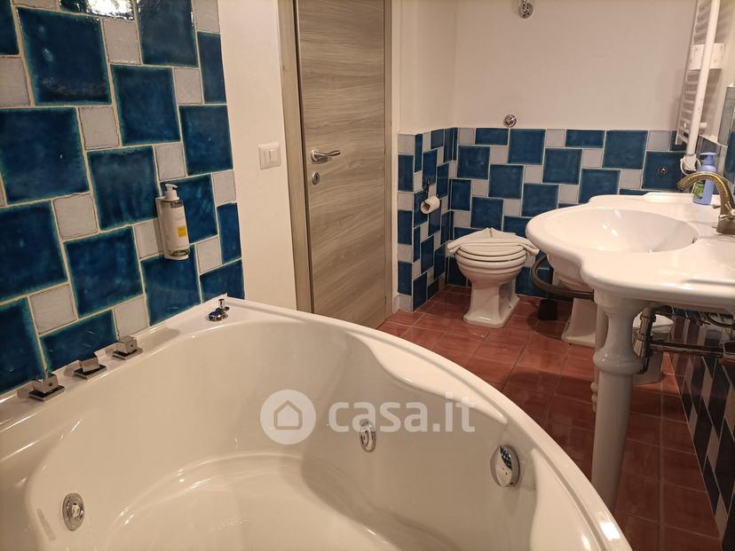 Quadrilocale in Via Santa Chiara 8 — foto 2 di 33