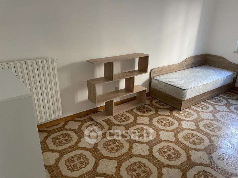 Stanza in Via Giudea II 5 — foto 2 di 5