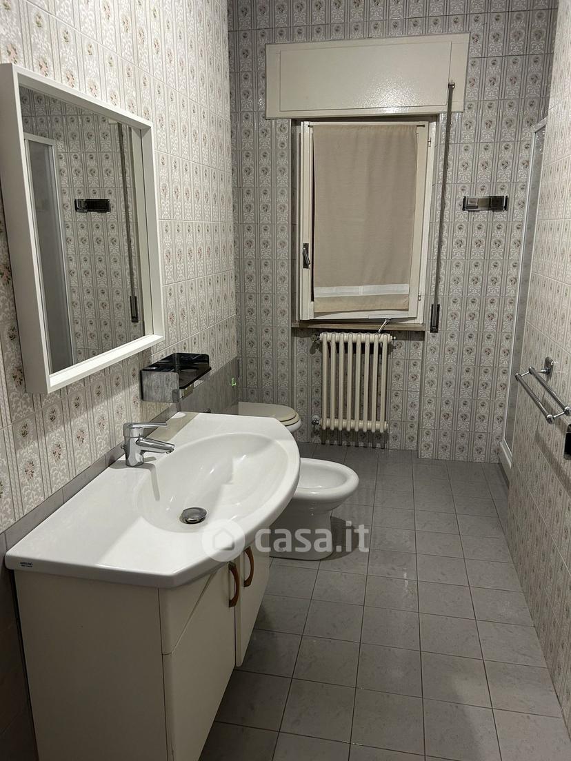 Stanza in Via Pasquale Vena 31 — foto 9 di 26