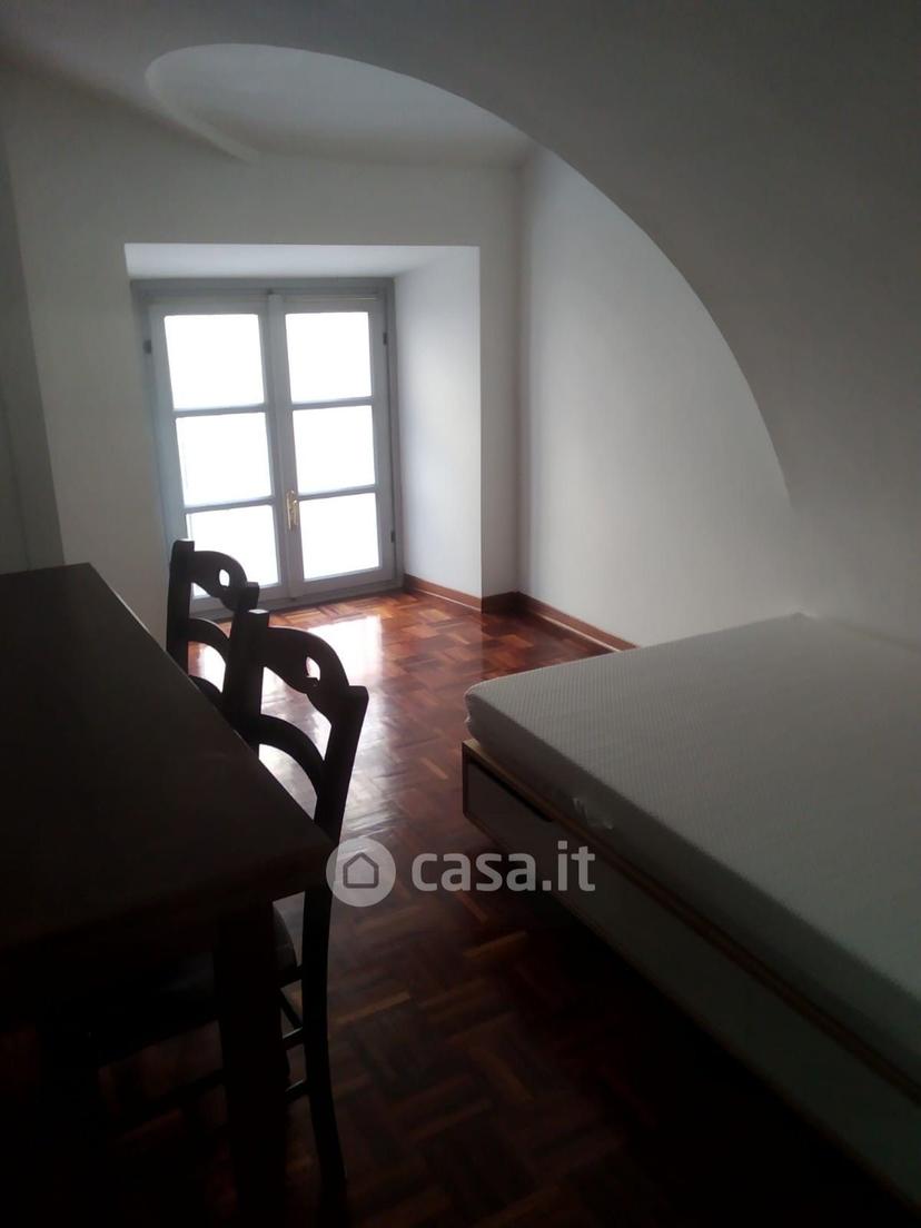 Stanza in Via Monte di Pietà 4 — foto 14 di 31