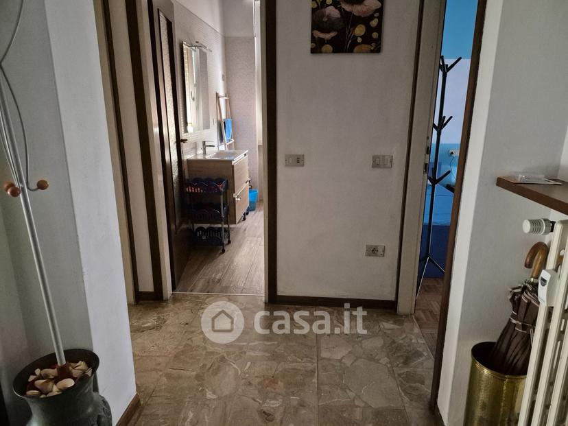 Trilocale in Via San Vitale — foto 6 di 10