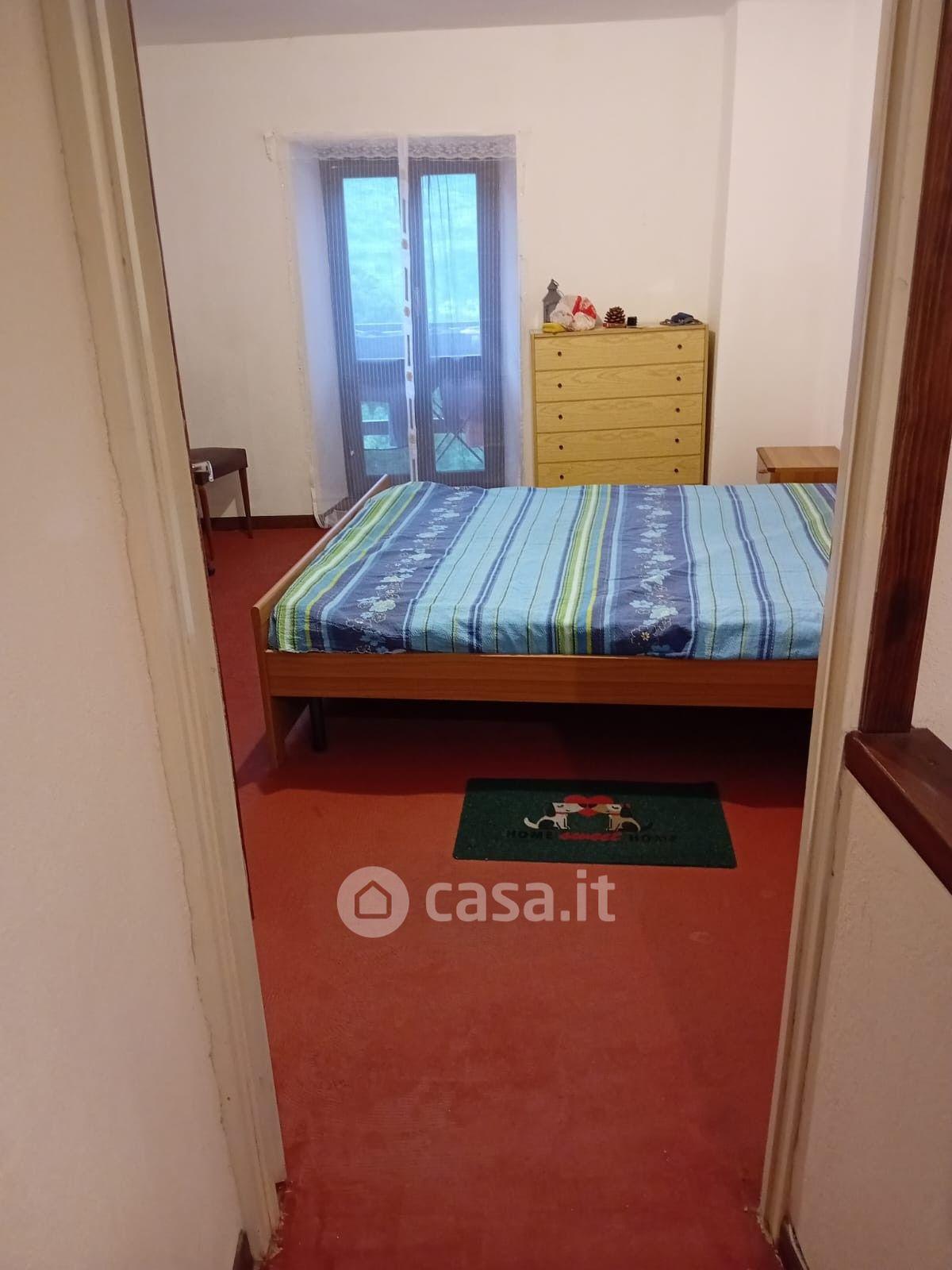 Stanza in Via Casello 8