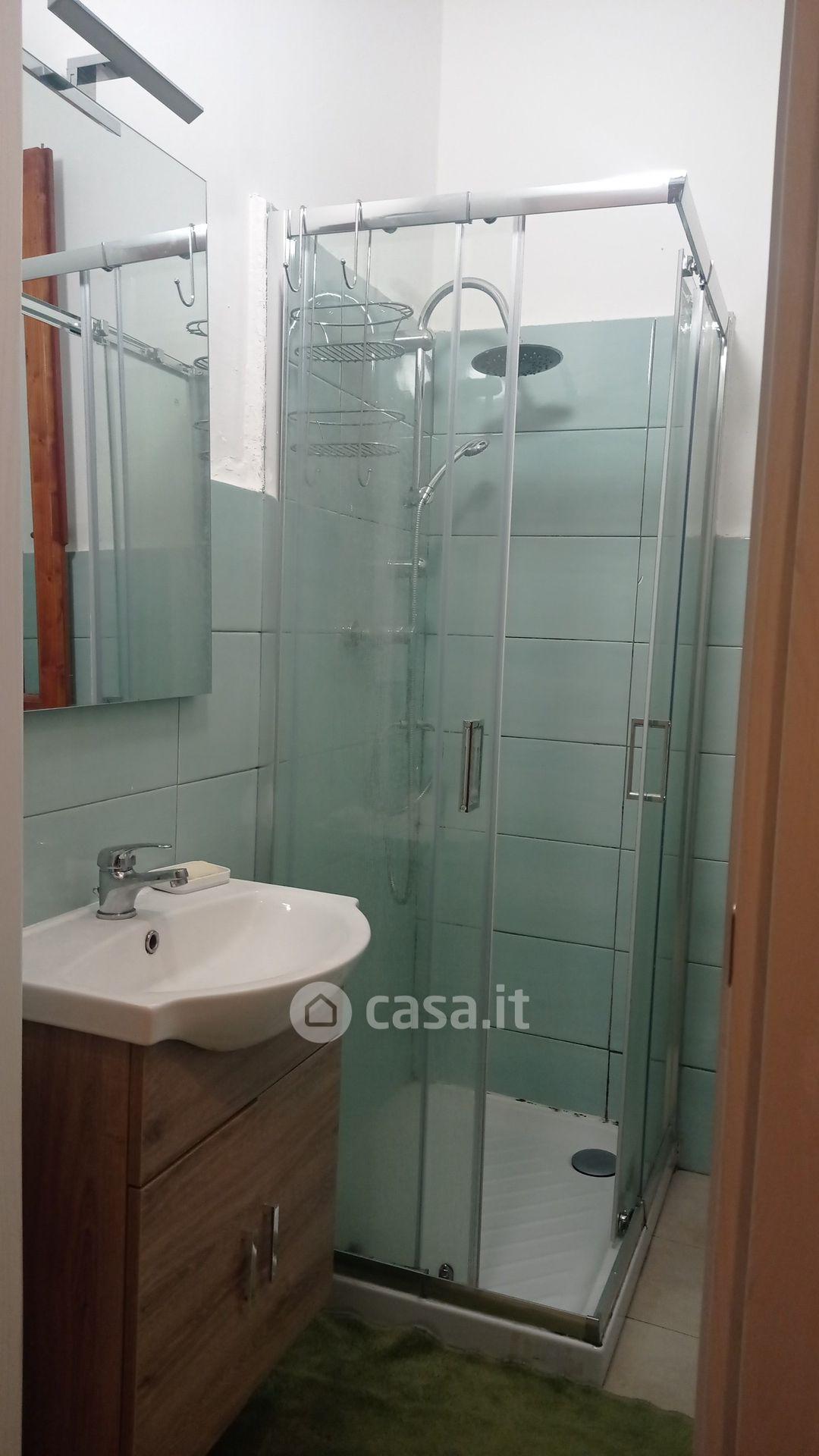 Stanza in Via Bassa della Vergine