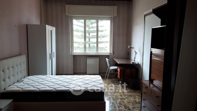 Stanza in Via Alcide de Gasperi 17 — foto 14 di 21