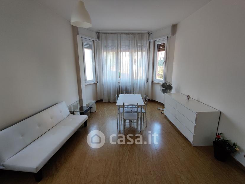 Trilocale in Via Gerolamo Cavezzali 1 — foto 2 di 11