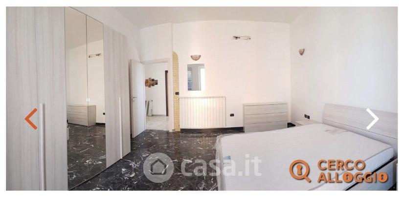Stanza in Via Leonida Flascassovitti 42