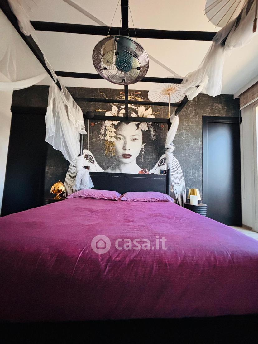 Stanza in Via Oronzo Andriani 1 — foto 6 di 13