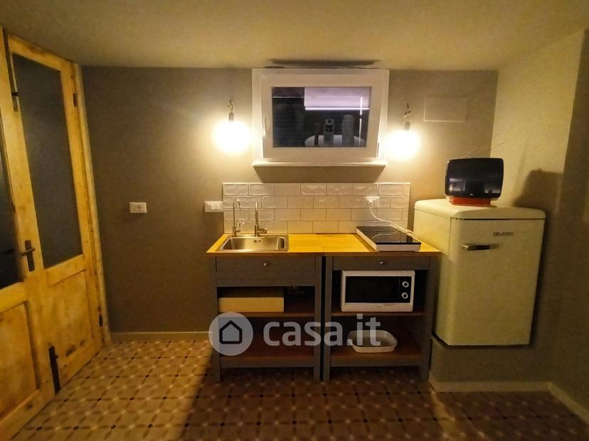 Stanza in Via Sobborgo Spina 47 — foto 10 di 26