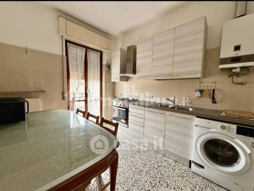 Stanza in Via Angelo Massarotti 77 — foto 8 di 18