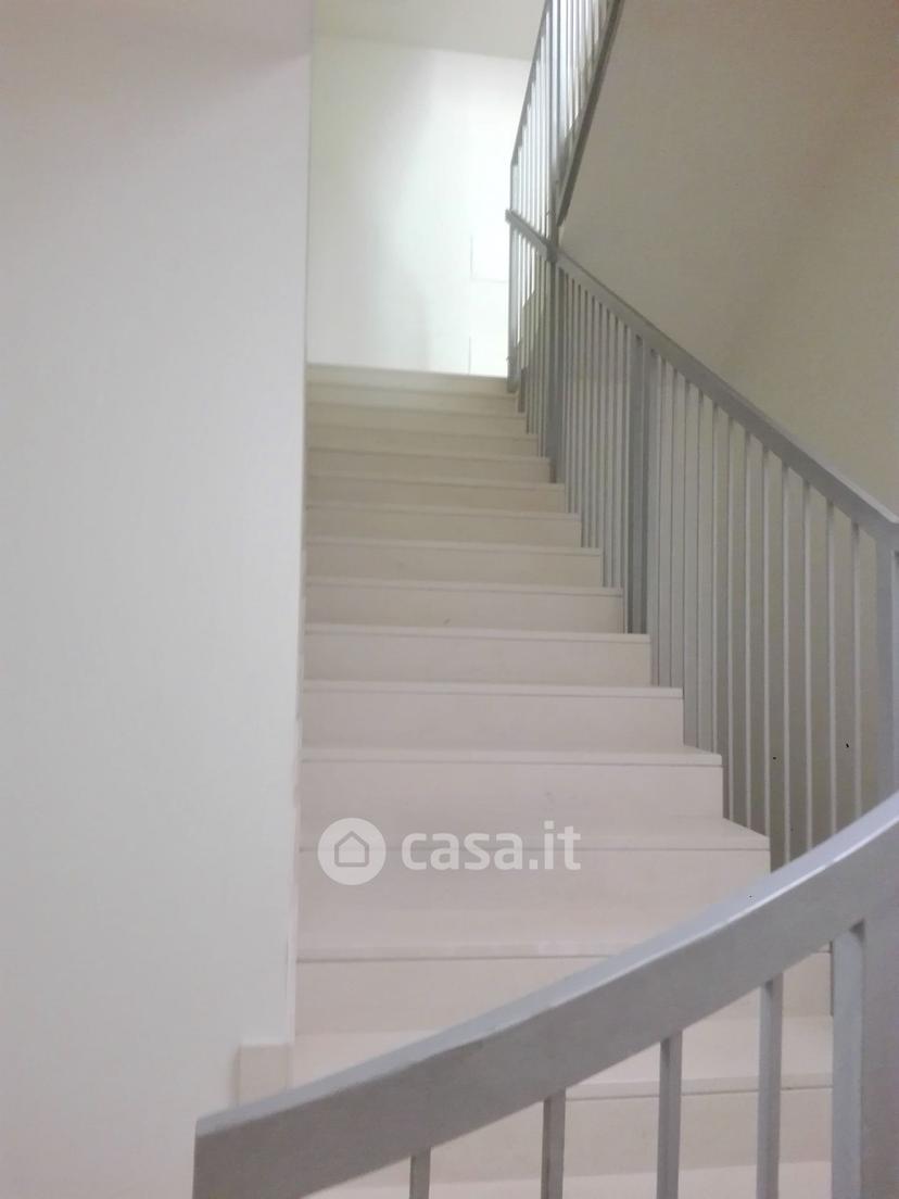 Stanza in Via Sallustio 49 — foto 16 di 32