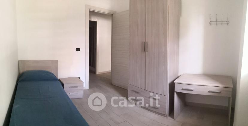Stanza in Via Vito Forleo 9 — foto 10 di 15