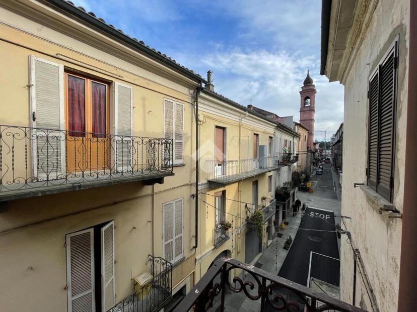Casa indipendente in Via Bona 10, Nizza Monferrato — foto 2 di 5