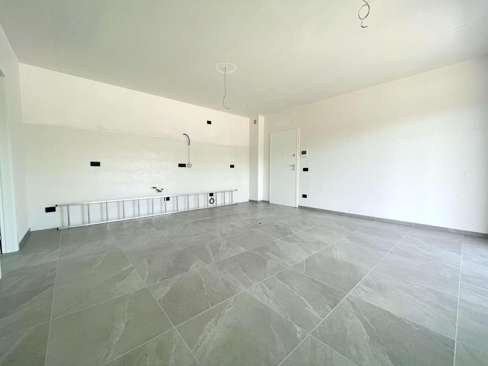 Bilocale in Via Dante Alighieri, Bulgarograsso