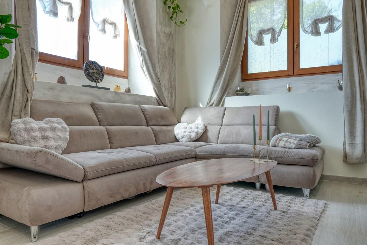 Villa trifamiliare in Via Brugnago 1, Capiago Intimiano