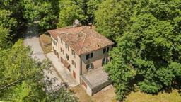 Casale in Via Ca' Lillina, Mercatello sul Metauro
