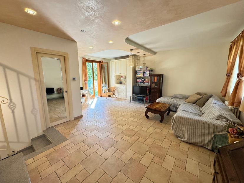 Casa indipendente in Via della Selva 2a, Vaiano — foto 2 di 5
