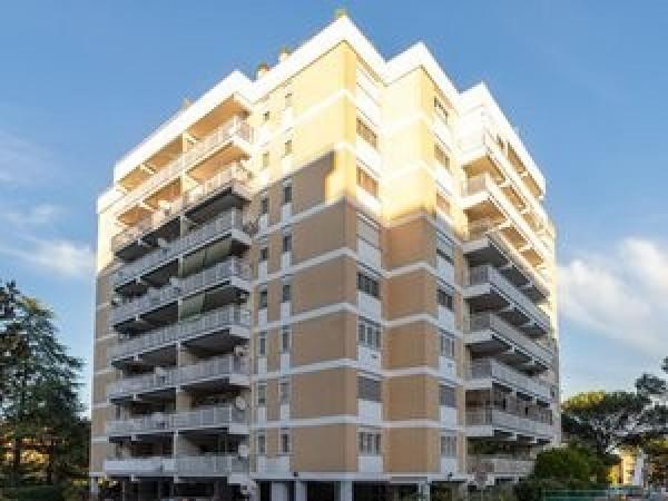 Trilocale in Via Arta Terme, Roma