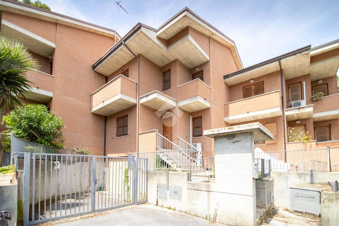 Villa a schiera in Via Benedetto Croce 45, Porto San Giorgio