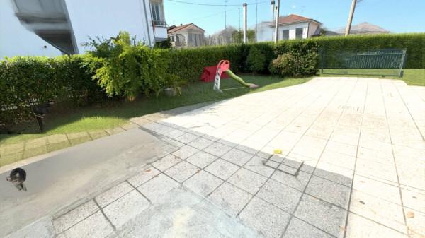 Villa, Riccione