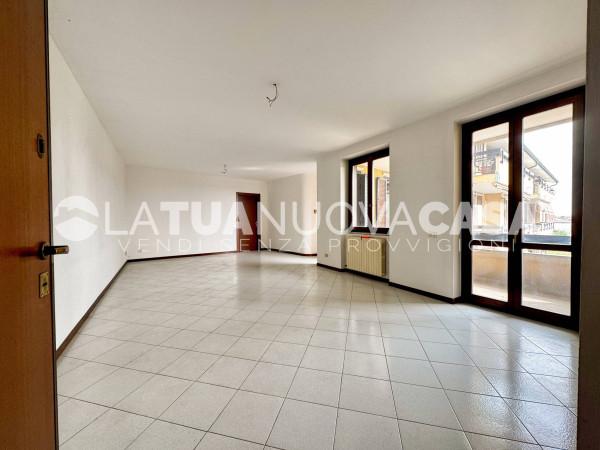 Quadrilocale in Via 4 Novembre 53, Bareggio — foto 4 di 5