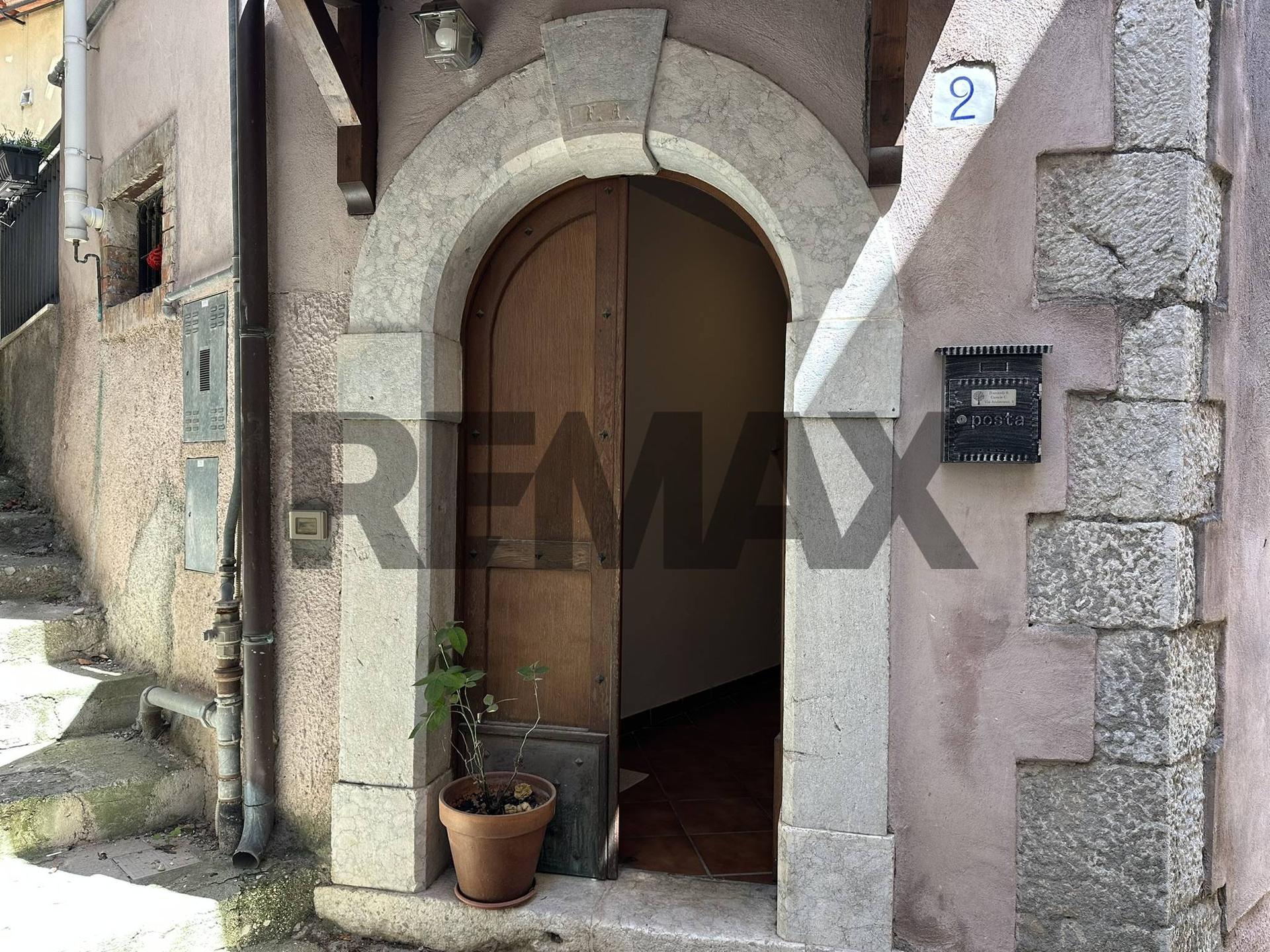 Casa indipendente in Via Andreucci 4, Colli a Volturno