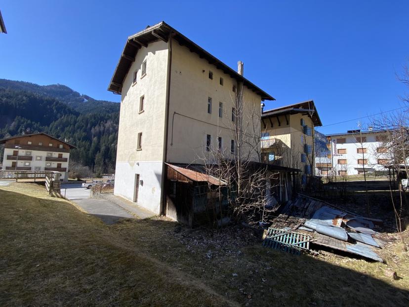 Casa indipendente in Piazza Regina Pacis,1, Auronzo di Cadore — foto 4 di 5