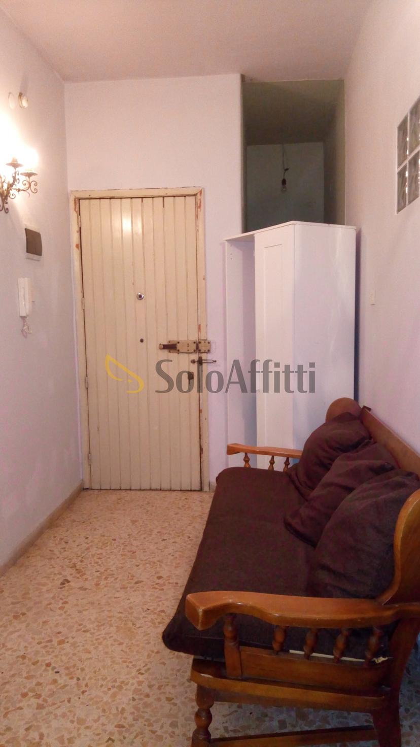 Trilocale in Via Santa Maria della Catena 18, Catania