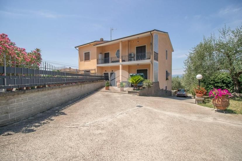 Casa indipendente in Vocabolo Verzieri, Magliano Sabina — foto 2 di 5