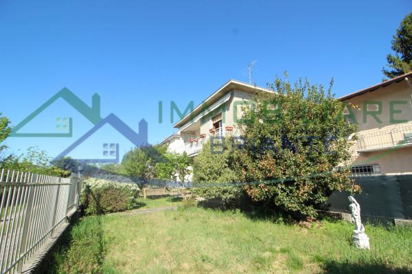 Villa in Via Vittorio Veneto, Besnate