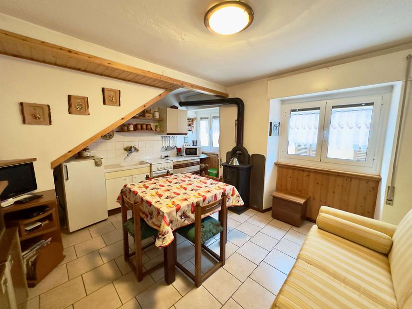 Porzione di casa in Via Vittorio Emanuele  19, Premana — foto 4 di 5