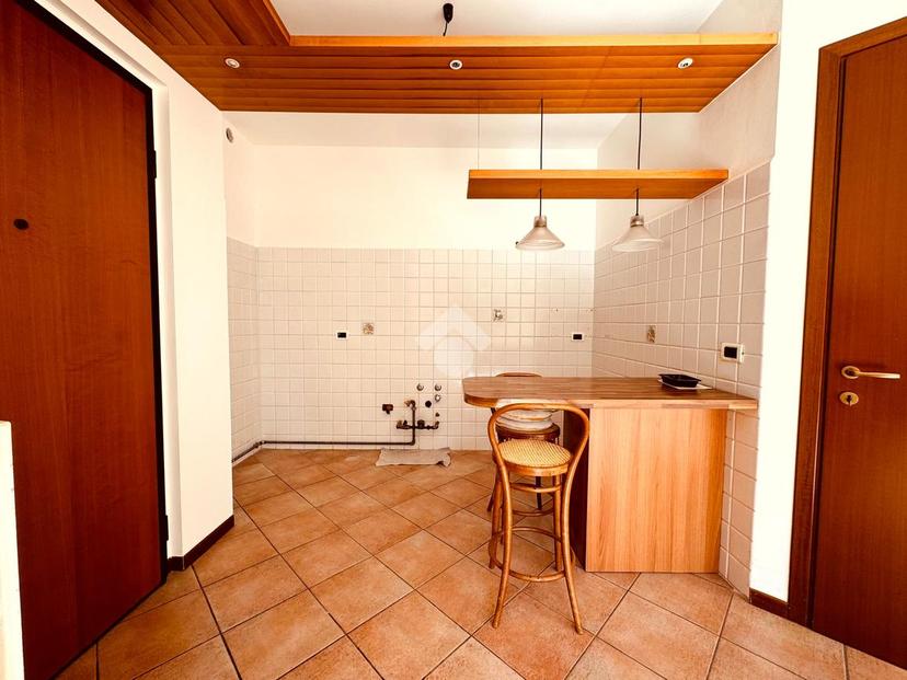 Trilocale in Via Leone XIII 3, Casatenovo — foto 3 di 5