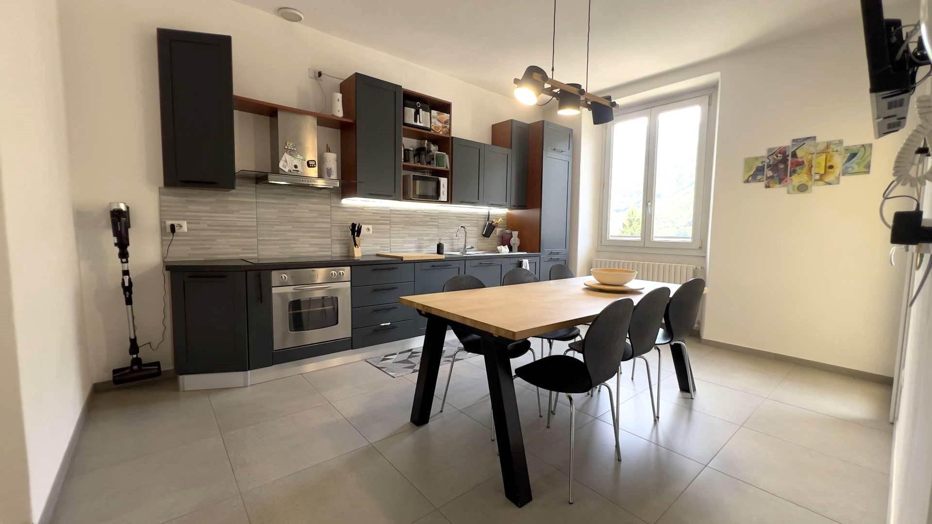 Appartamento in Via Ganda, Morbegno