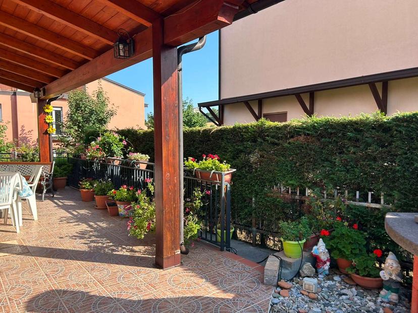 Porzione di villa in Via Pulsano' 18, Dipignano