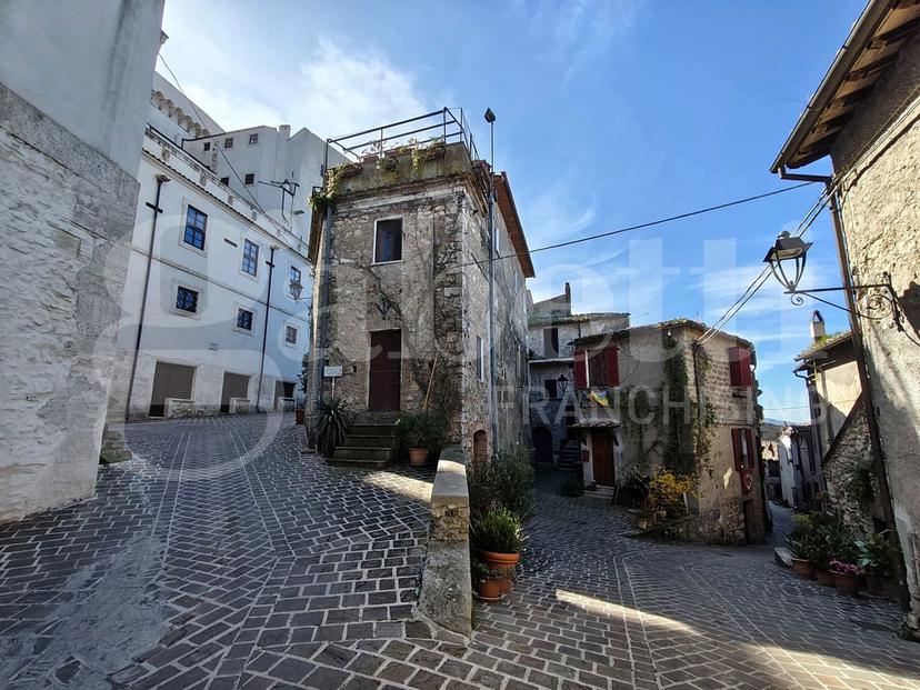 Quadrilocale in Via Giuseppe Verdi Snc, Giove — foto 4 di 5