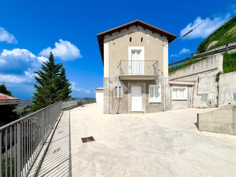 Casa indipendente in Borgo San Nicola 31, Bucchianico — foto 3 di 5
