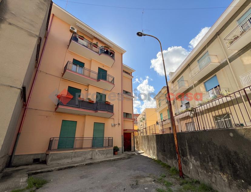 Quadrilocale in Via Umberto I 33, Barcellona Pozzo di Gotto — foto 3 di 5