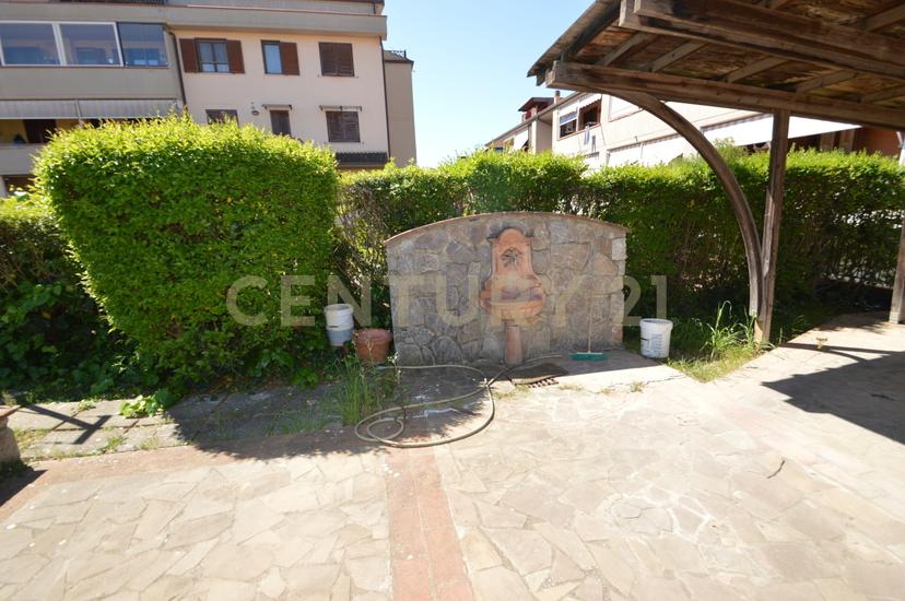 Villa in Via Castiglionese 57/B, Grosseto — foto 3 di 5
