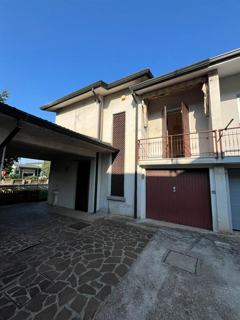 Casa indipendente, Reggiolo — foto 3 di 5
