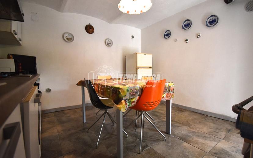 Villa in Via Cortemilia, Borgomale — foto 2 di 5