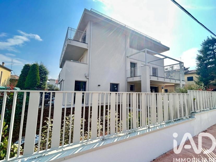 Trilocale in Via Pasubio, Desenzano del Garda — foto 2 di 5