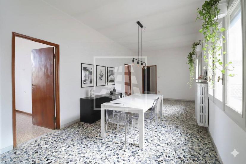 Appartamento in Via Emilia a San Pietro 18, Reggio nell'Emilia — foto 4 di 5
