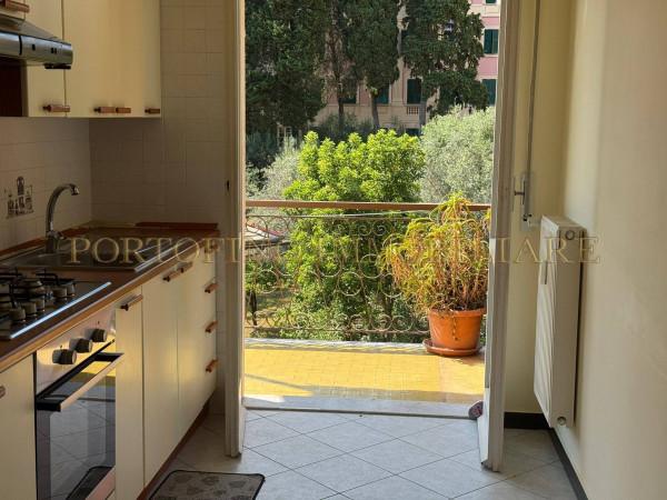 Appartamento in Via Castagneto, Camogli