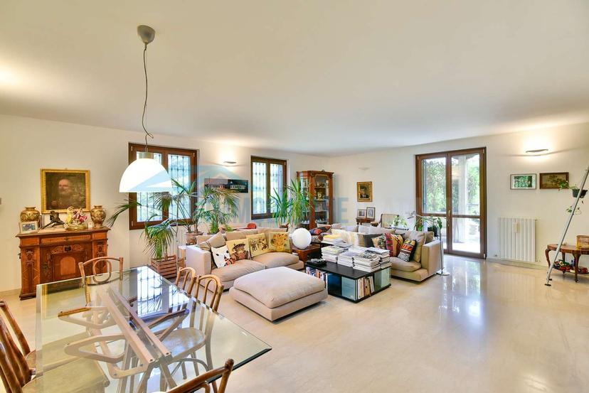Villa unifamiliare in Via Risorgimento 42, Sirtori — foto 3 di 5