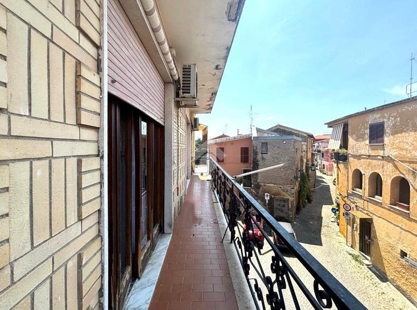 Trilocale in Largo del Teatro, Cisterna di Latina — foto 2 di 5