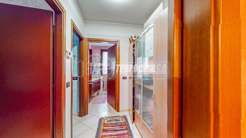 Trilocale in Via Martiri delle Foibe 5, Castelfranco Emilia — foto 2 di 5