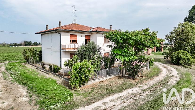 Villa in Via San Silvestro 2, Voghiera