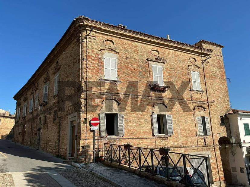 Appartamento in Via Guglielmo Marconi 2, Loreto Aprutino — foto 3 di 5